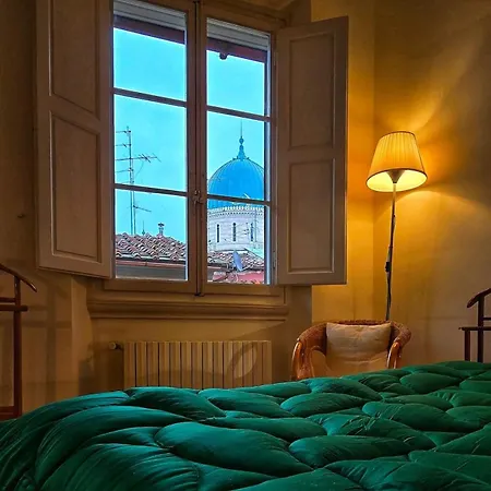 In The Center Of With A View فلورنس